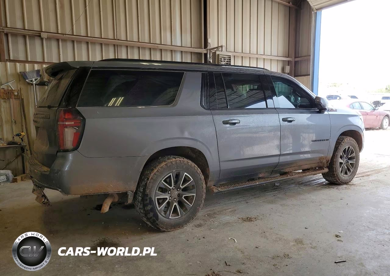 2022 Chevrolet Suburban K1500 Z71 VIN:1GNSKDKD2NR301616 - 3