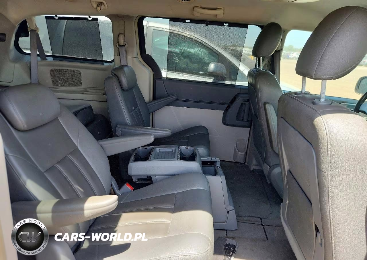 2008 Chrysler Town & Country Touring VIN:2A8HR54P28R651797 - 11