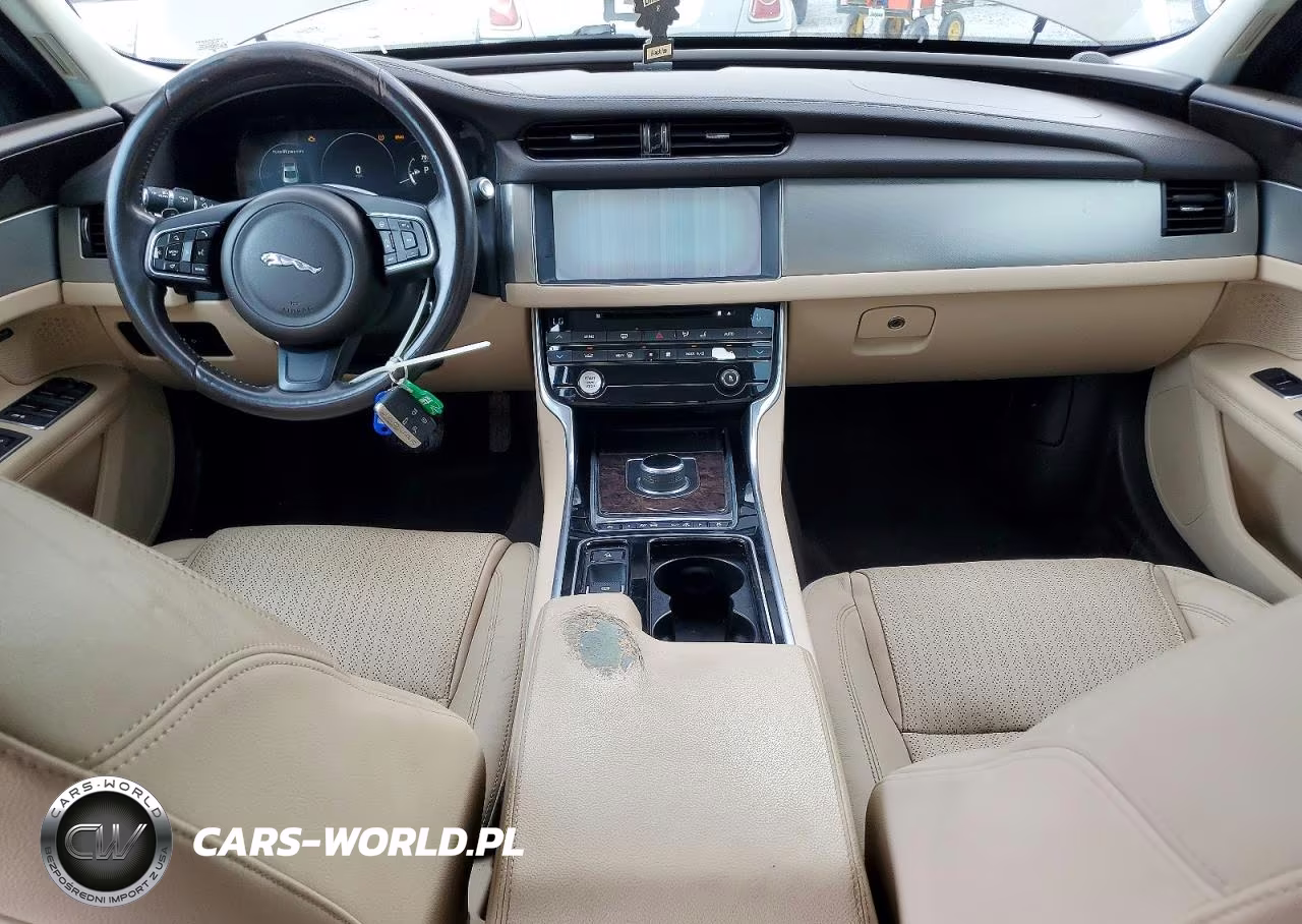JAGUAR XF PRESTIG VIN:SAJBK4BV0HCY26717 - 8