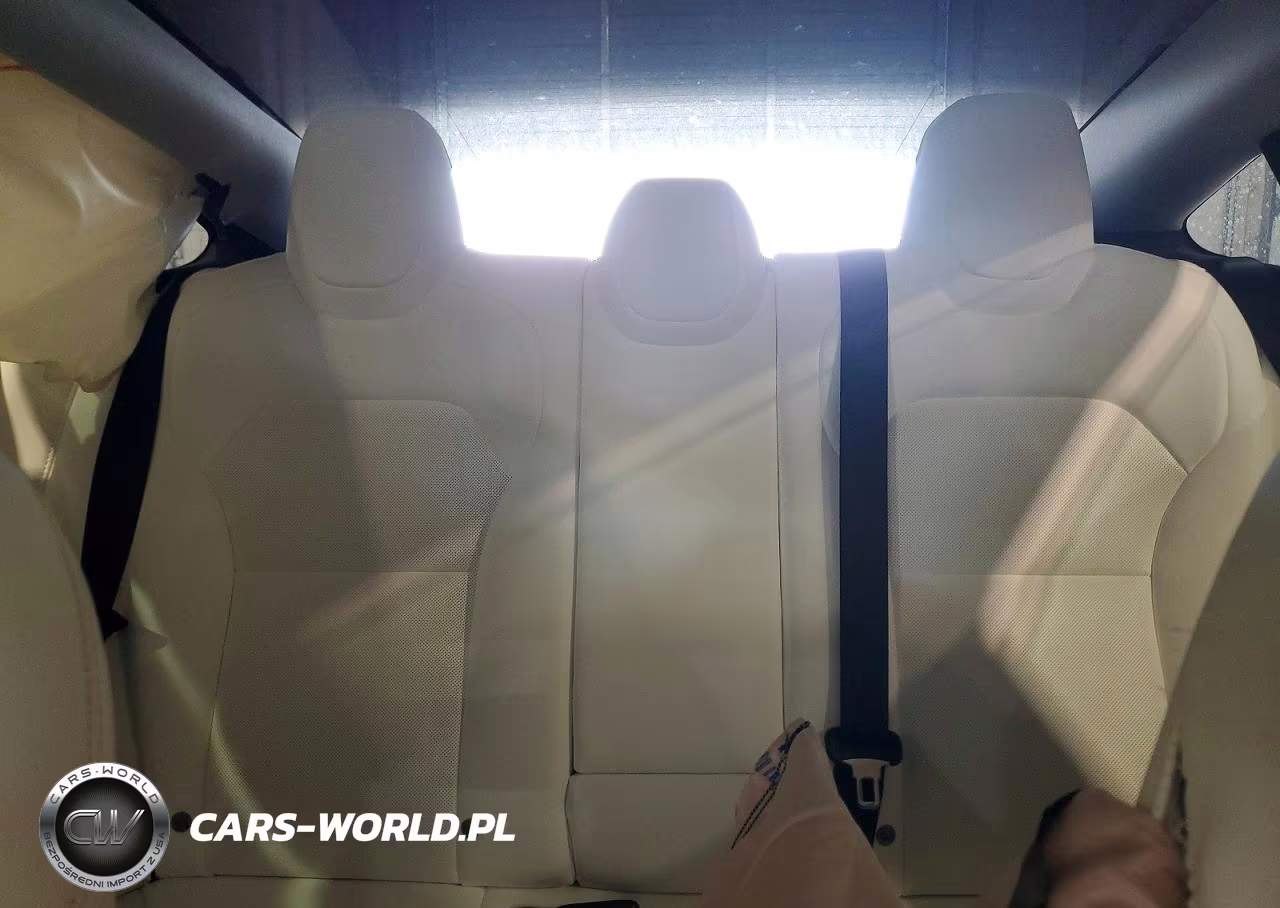 2026 Tesla Model 3 VIN:5YJ3E1EA1TF139727 - 10