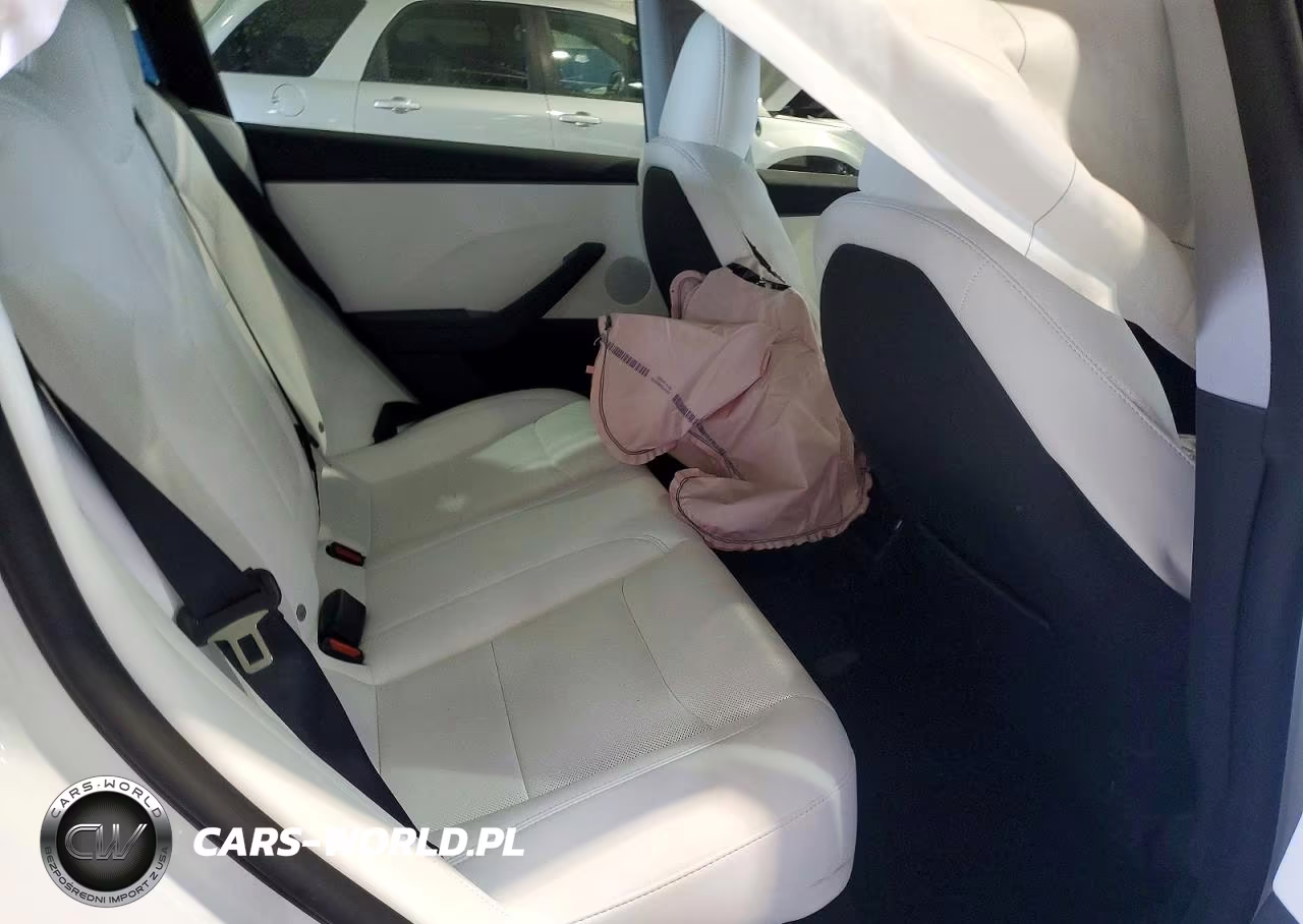 2026 Tesla Model 3 VIN:5YJ3E1EA1TF139727 - 11
