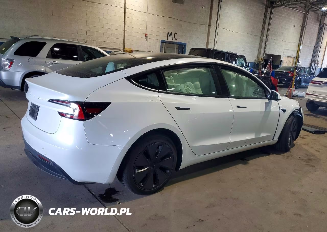 2026 Tesla Model 3 VIN:5YJ3E1EA1TF139727 - 3