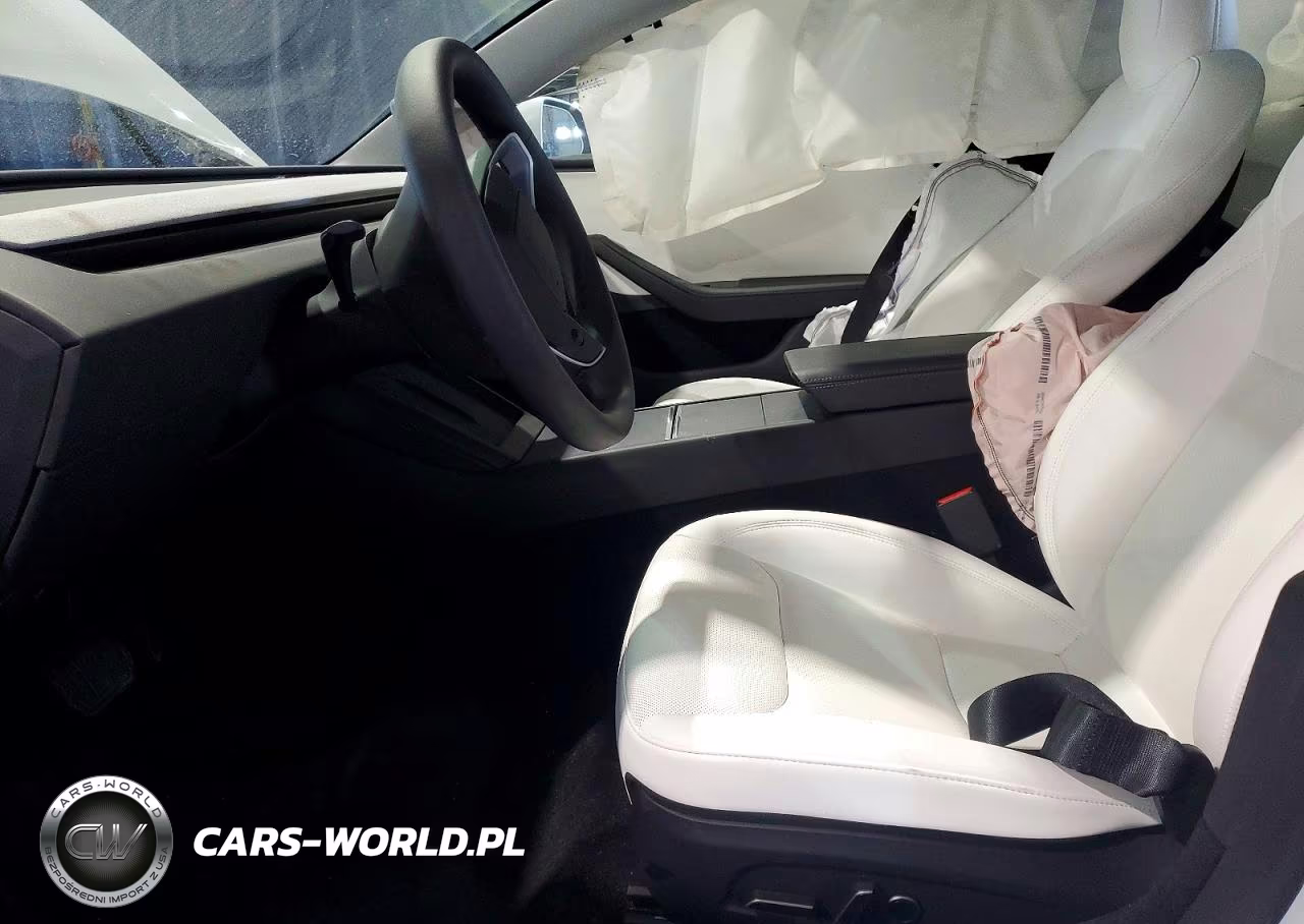2026 Tesla Model 3 VIN:5YJ3E1EA1TF139727 - 7
