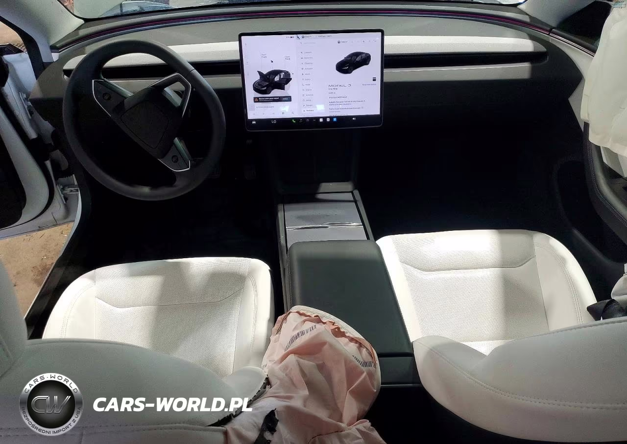 2026 Tesla Model 3 VIN:5YJ3E1EA1TF139727 - 8
