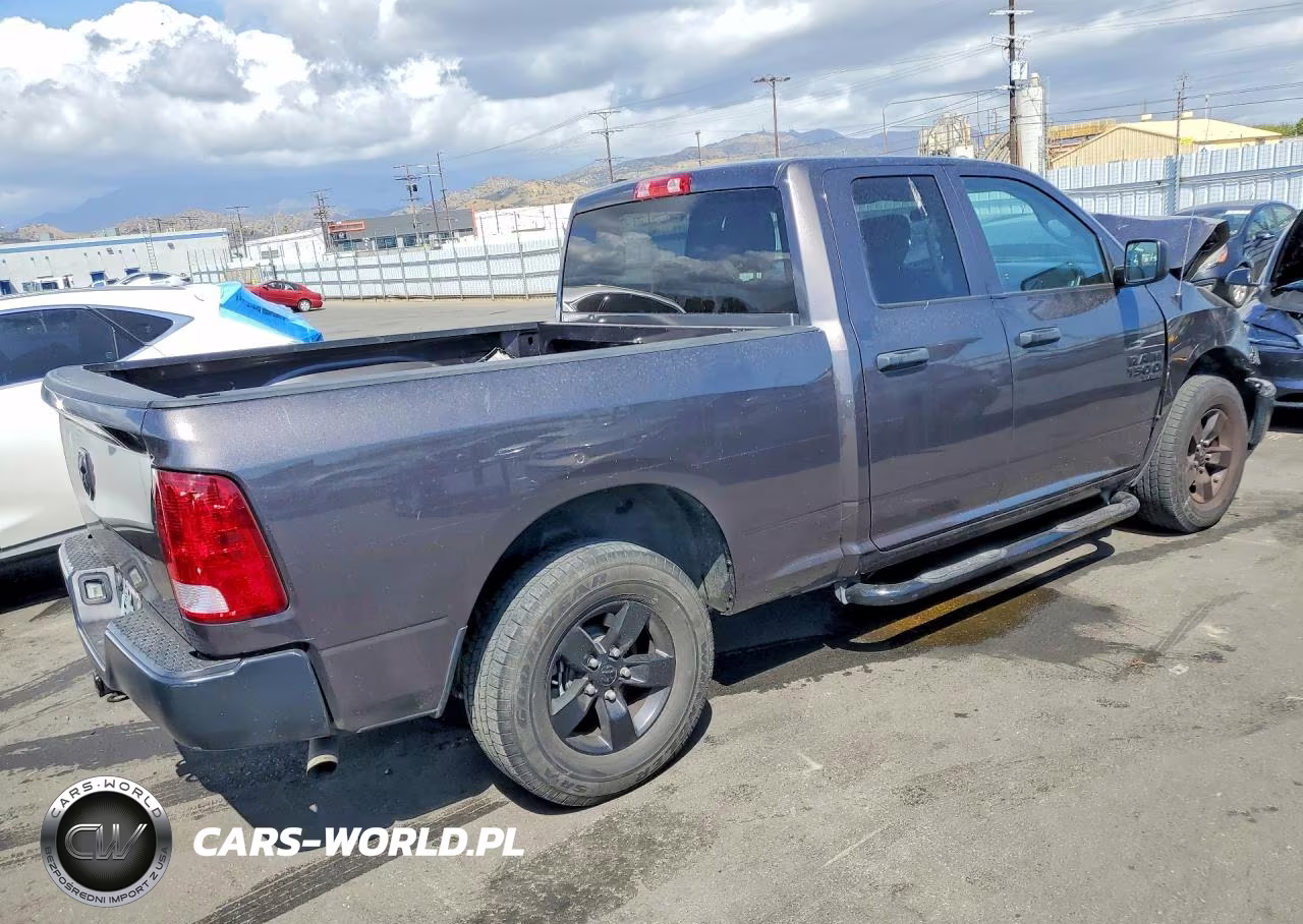 2022 Ram 1500 Classic Tradesman VIN:1C6RR6FG8NS148369 - 3
