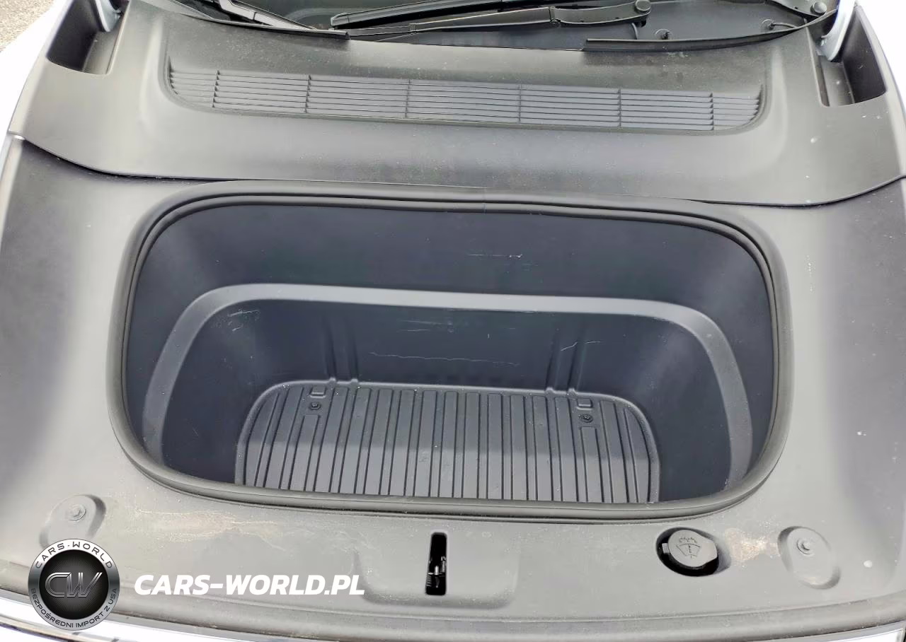 2026 Tesla Model Y VIN:7SAYGDED3TA651775 - 12