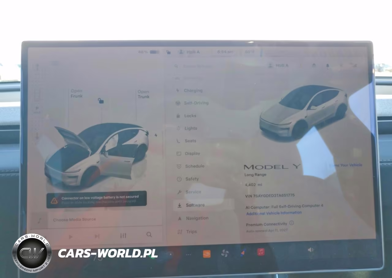 2026 Tesla Model Y VIN:7SAYGDED3TA651775 - 9