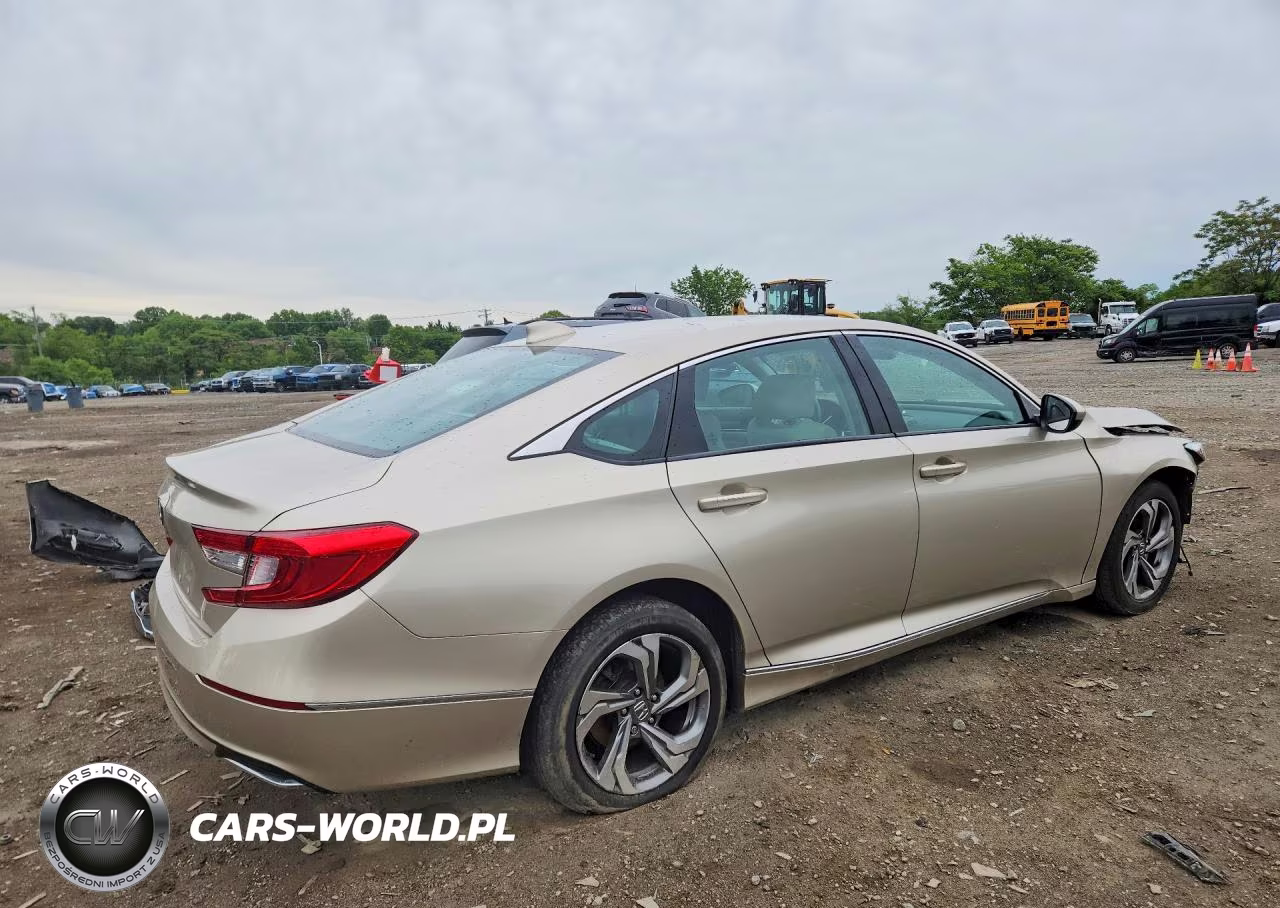 2018 Honda Accord Ex VIN:1HGCV1F47JA062121 - 3