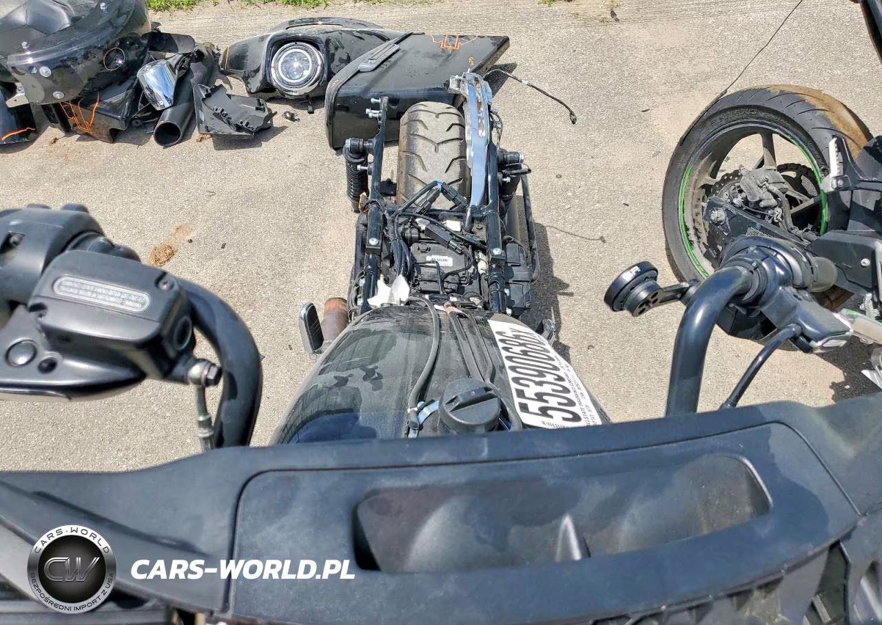 2023 Harley-Davidson Flhx VIN:1HD1KBC1XPB640907 - 5