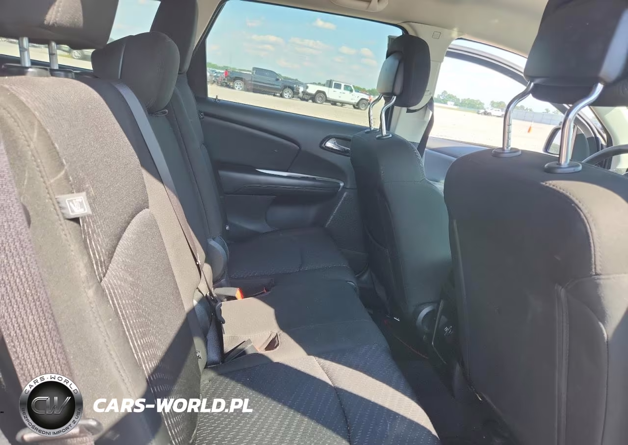 2019 Dodge Journey Se VIN:3C4PDDBG2KT860606 - 11