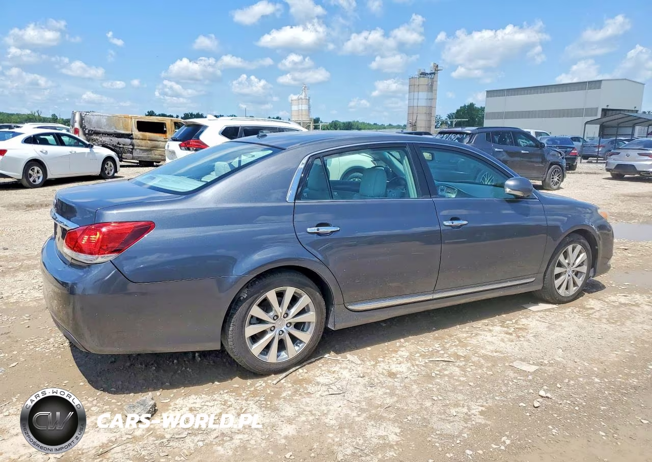 2011 Toyota Avalon Limited VIN:4T1BK3DB8BU437610 - 3