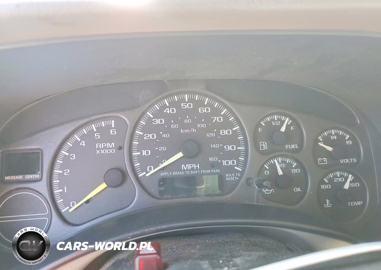 2002 Chevrolet Suburban C1500 VIN:1GNEC16Z92J192239 - 9