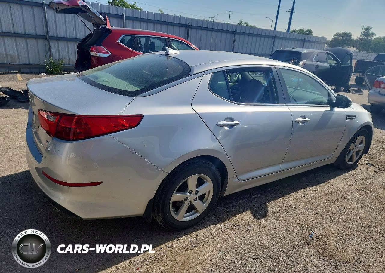 2015 Kia Optima Lx VIN:5XXGM4A77FG515848 - 3