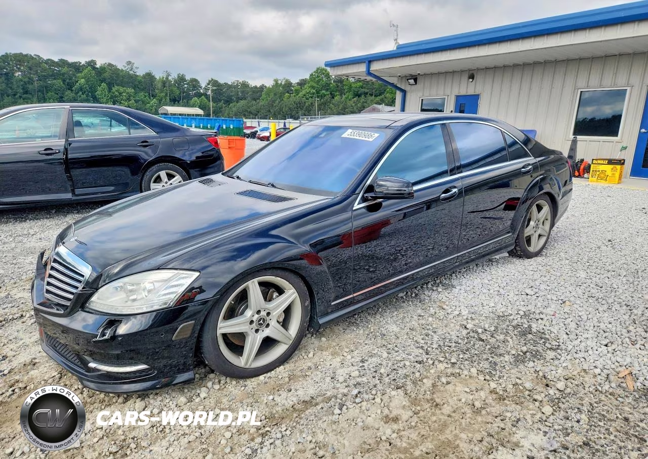 2010 Mercedes-Benz S 550 4Matic