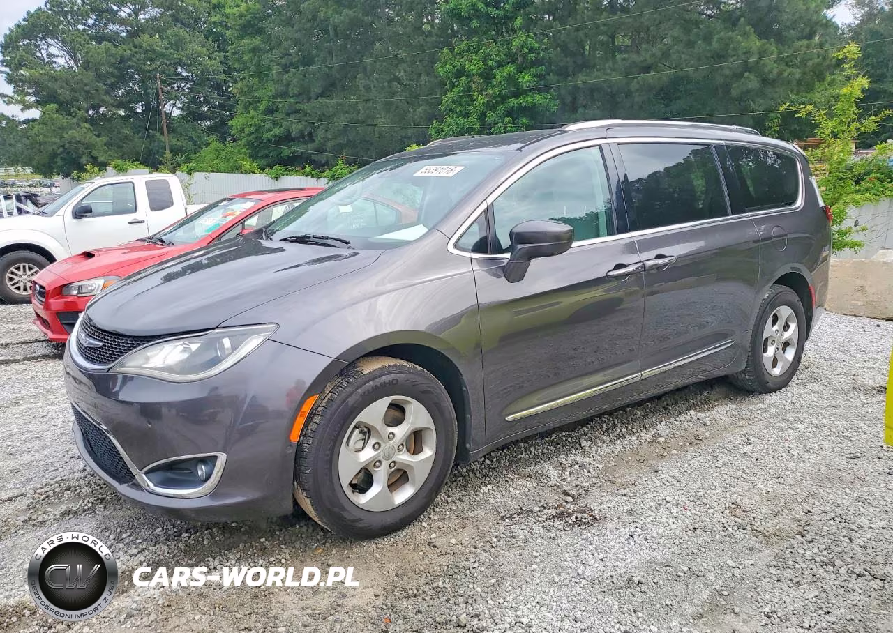 2017 Chrysler Pacifica Touring L Plus – zdjęcie 1 z 13