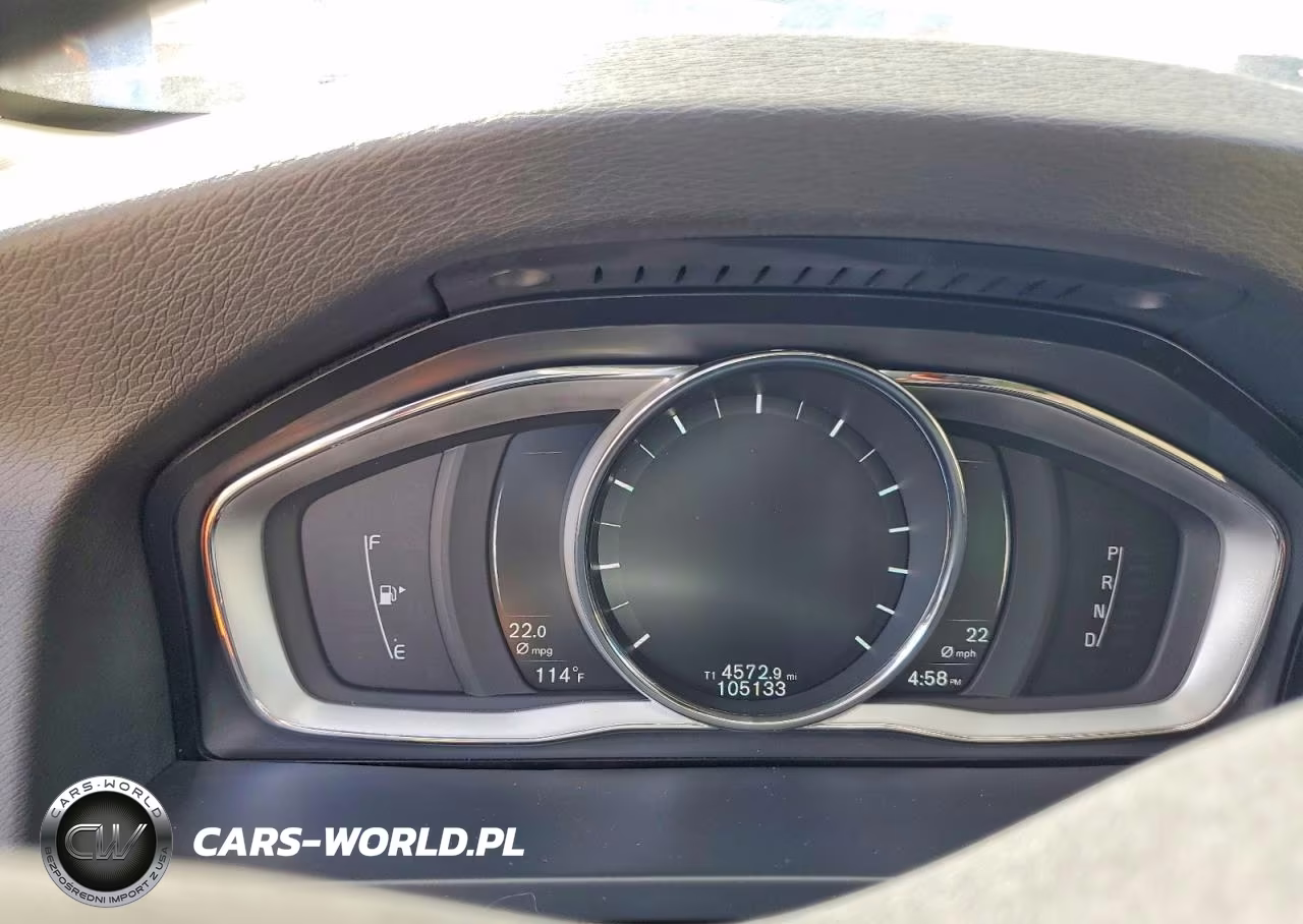 2018 Volvo S60 Dynamic VIN:YV126MFL8J2450527 - 9