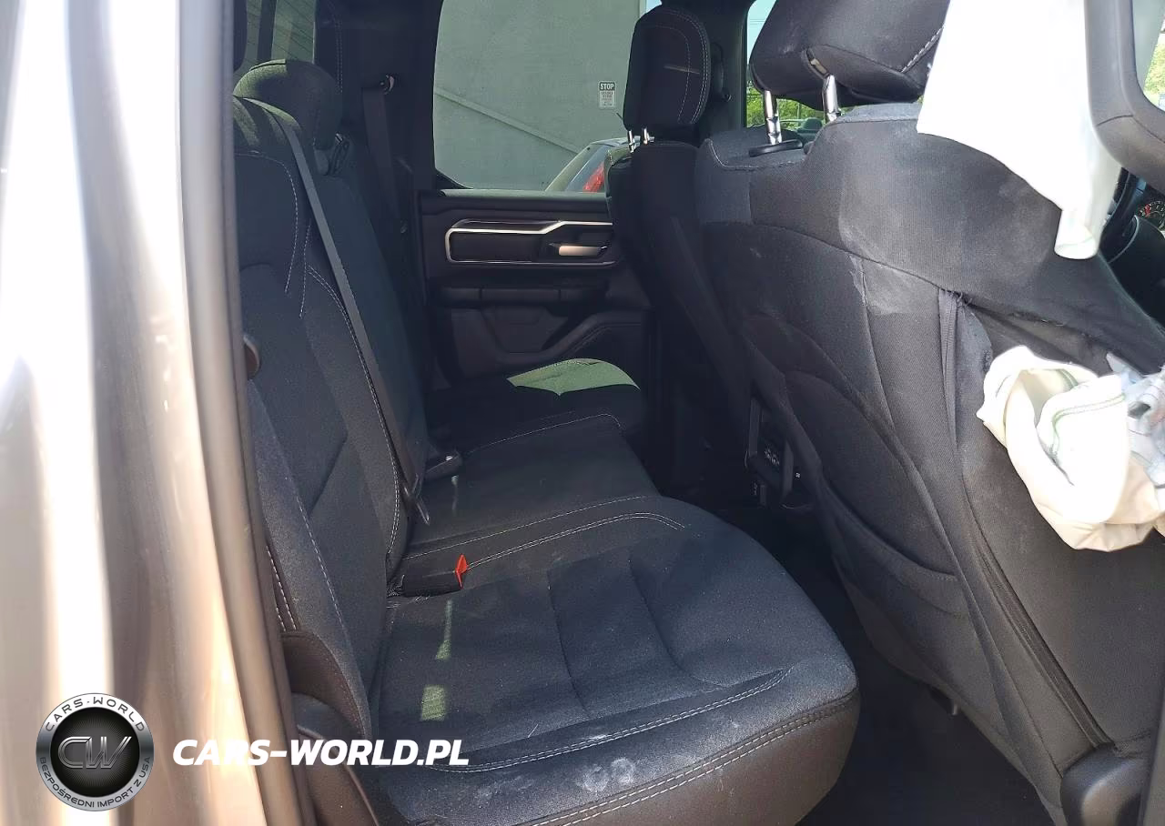 2020 Ram 1500 Big Horn VIN:1C6SRFBT5LN284703 - 10