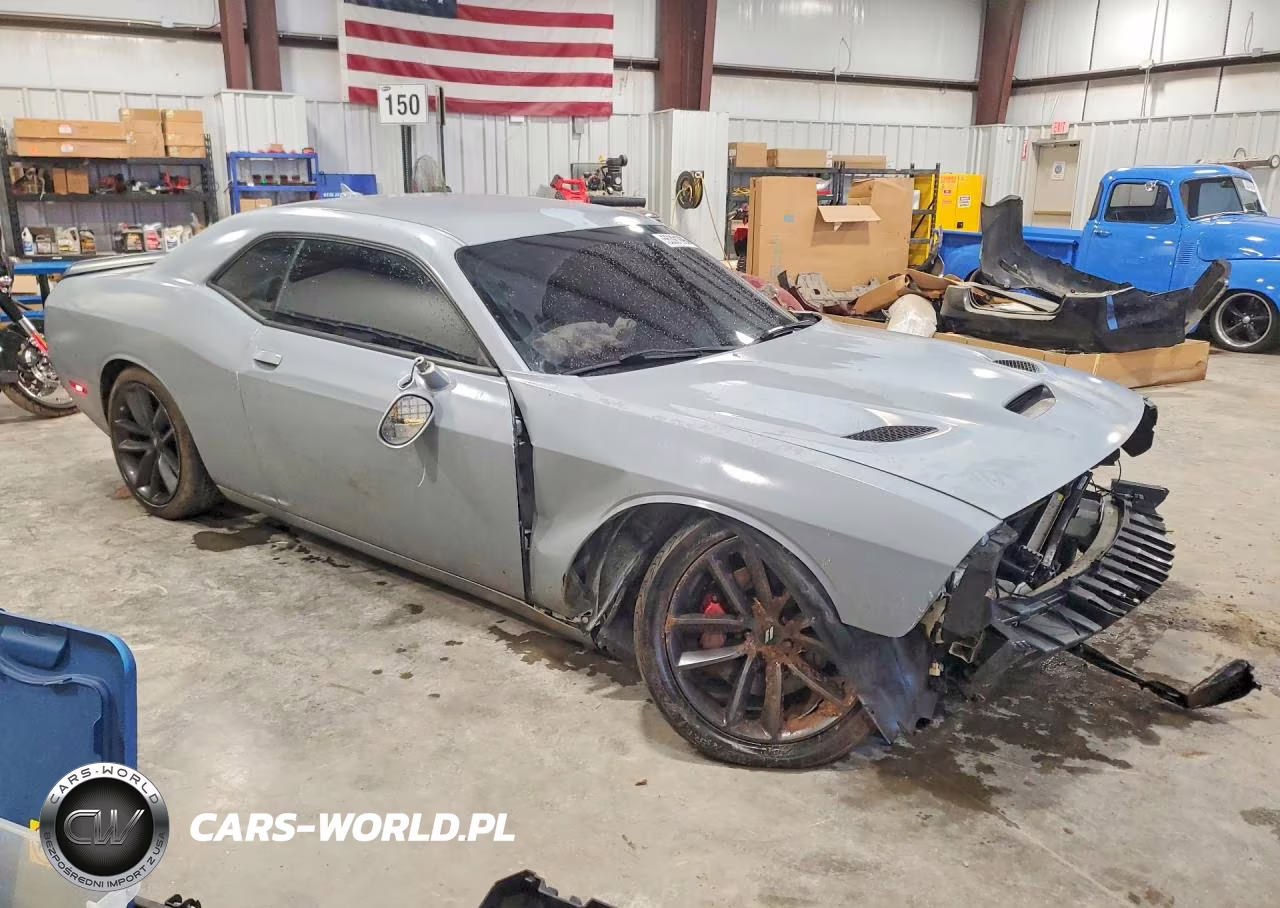 2019 Dodge Challenger R VIN:2C3CDZFJ1KH552311 - 4