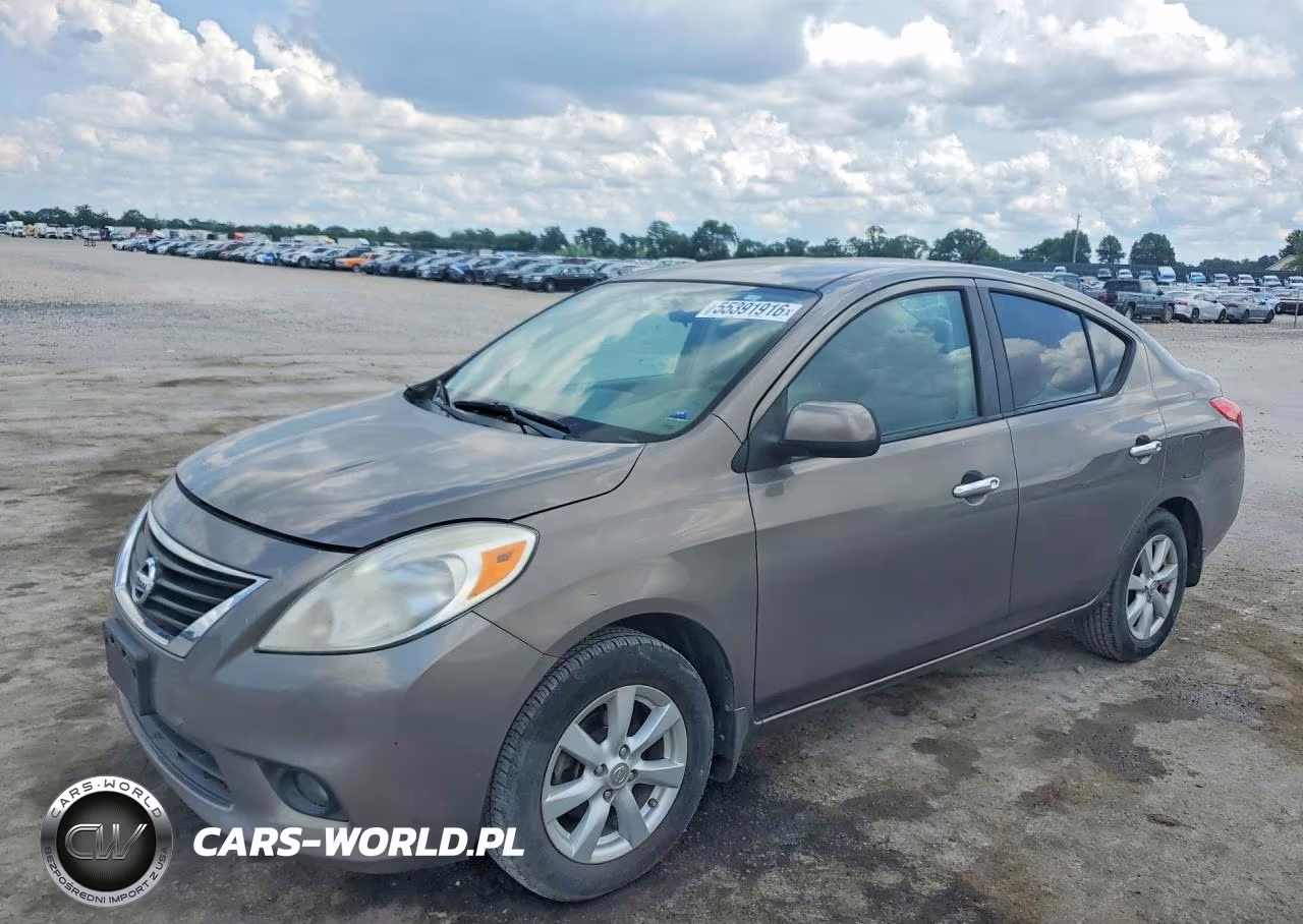 2012 Nissan Versa 1.6 S