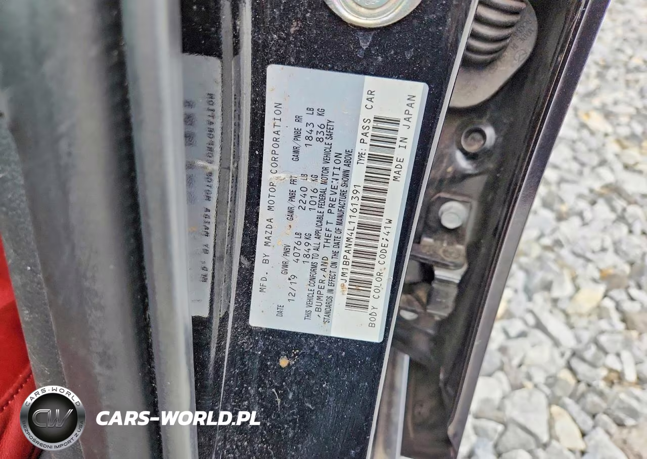 2020 Mazda 3 Premium VIN:JM1BPANM4L1161391 - 12