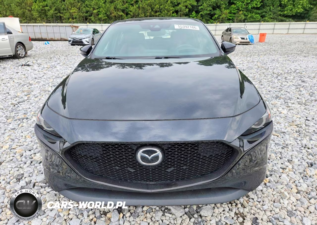 2020 Mazda 3 Premium VIN:JM1BPANM4L1161391 - 5