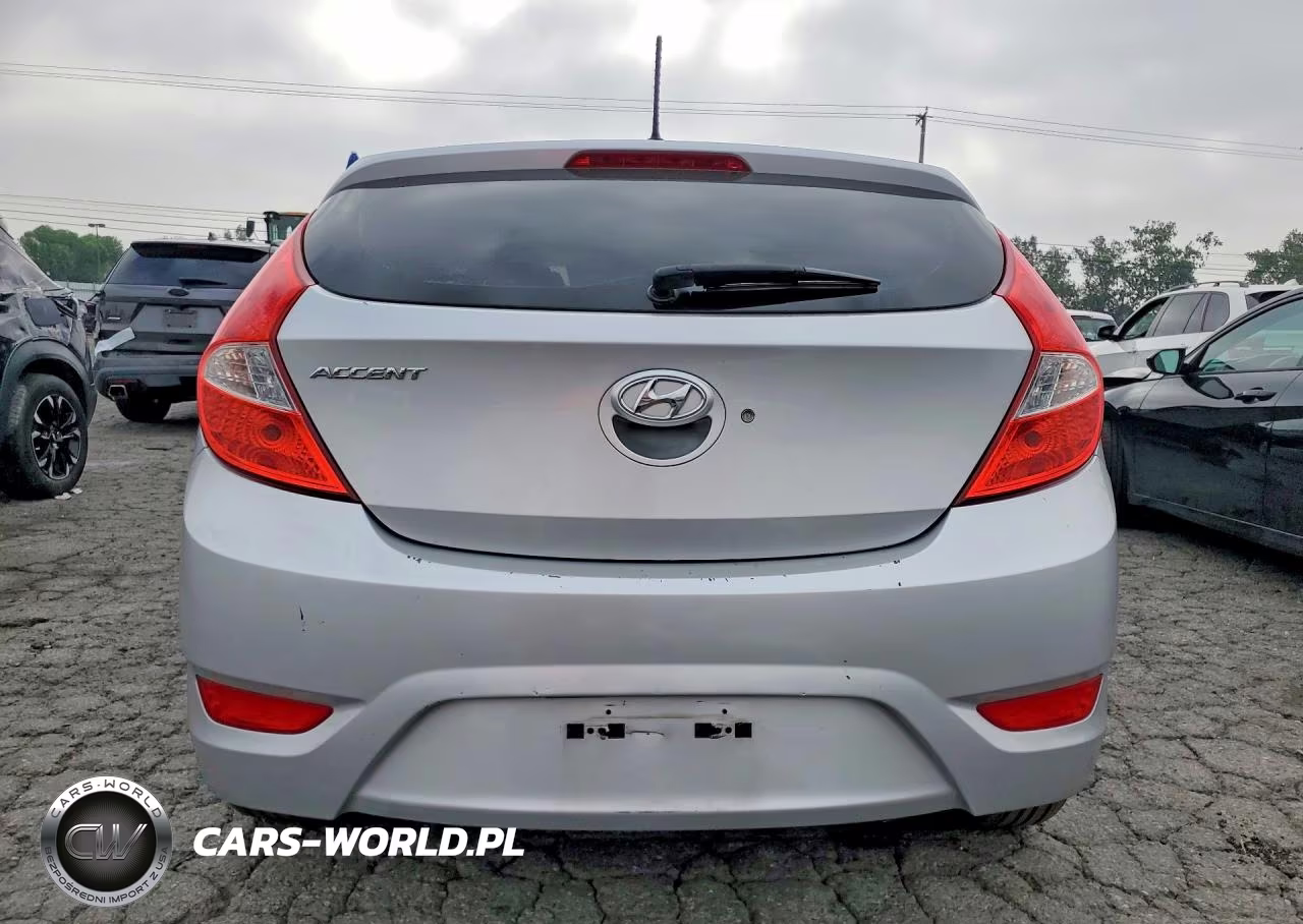 2015 Hyundai Accent Gs VIN:KMHCT5AE2FU209605 - 6