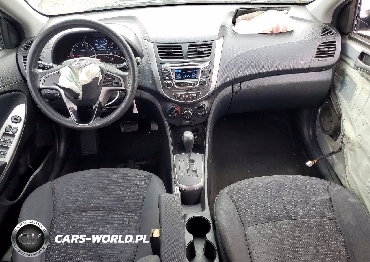 2015 Hyundai Accent Gs VIN:KMHCT5AE2FU209605 - 8