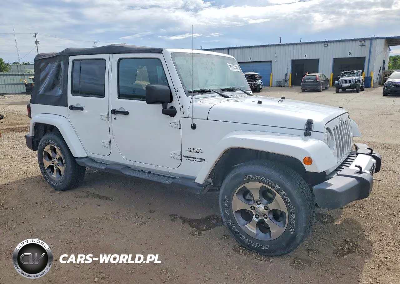 2018 Jeep Wrangler Unlimited Sahara VIN:1C4BJWEG9JL862017 - 4