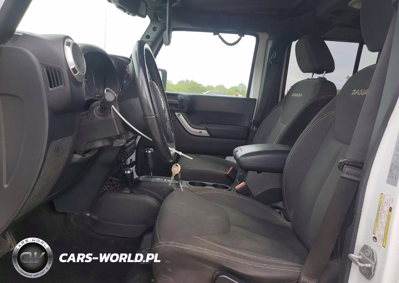 2018 Jeep Wrangler Unlimited Sahara VIN:1C4BJWEG9JL862017 - 7
