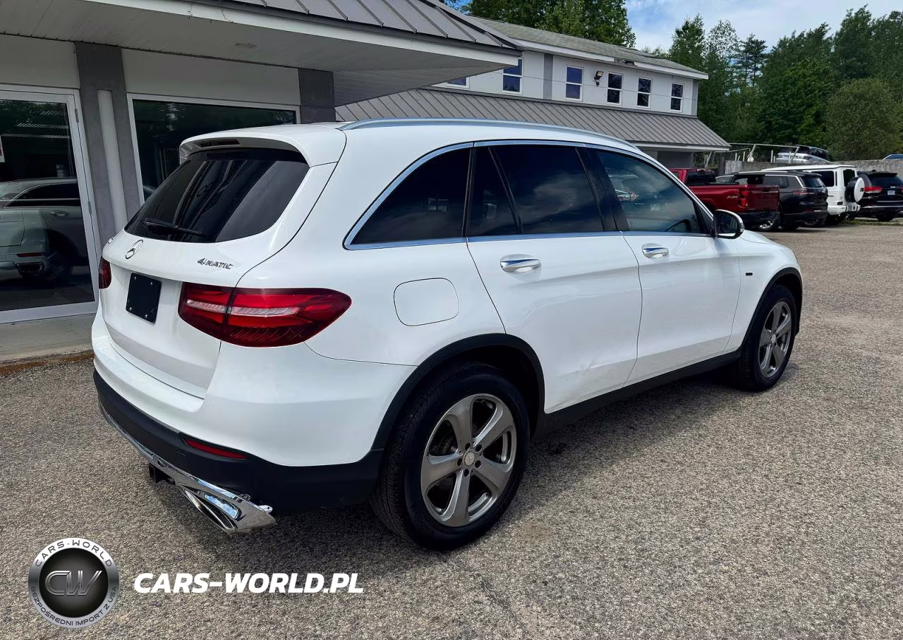 2016 Mercedes-Benz Glc 300 4Matic VIN:WDC0G4KB0GF050254 - 4
