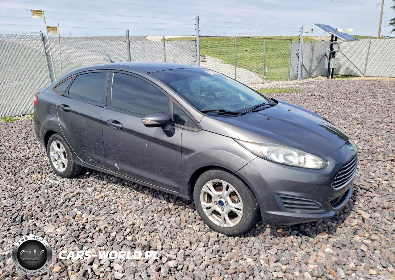 2015 Ford Fiesta Se VIN:3FADP4BJ6FM158185 - 4