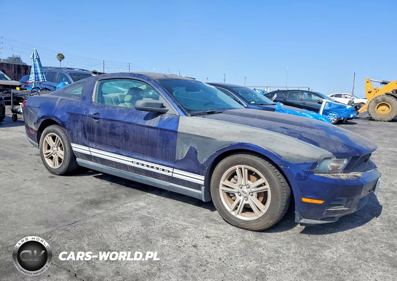 2010 Ford Mustang VIN:1ZVBP8AN2A5165918 - 4