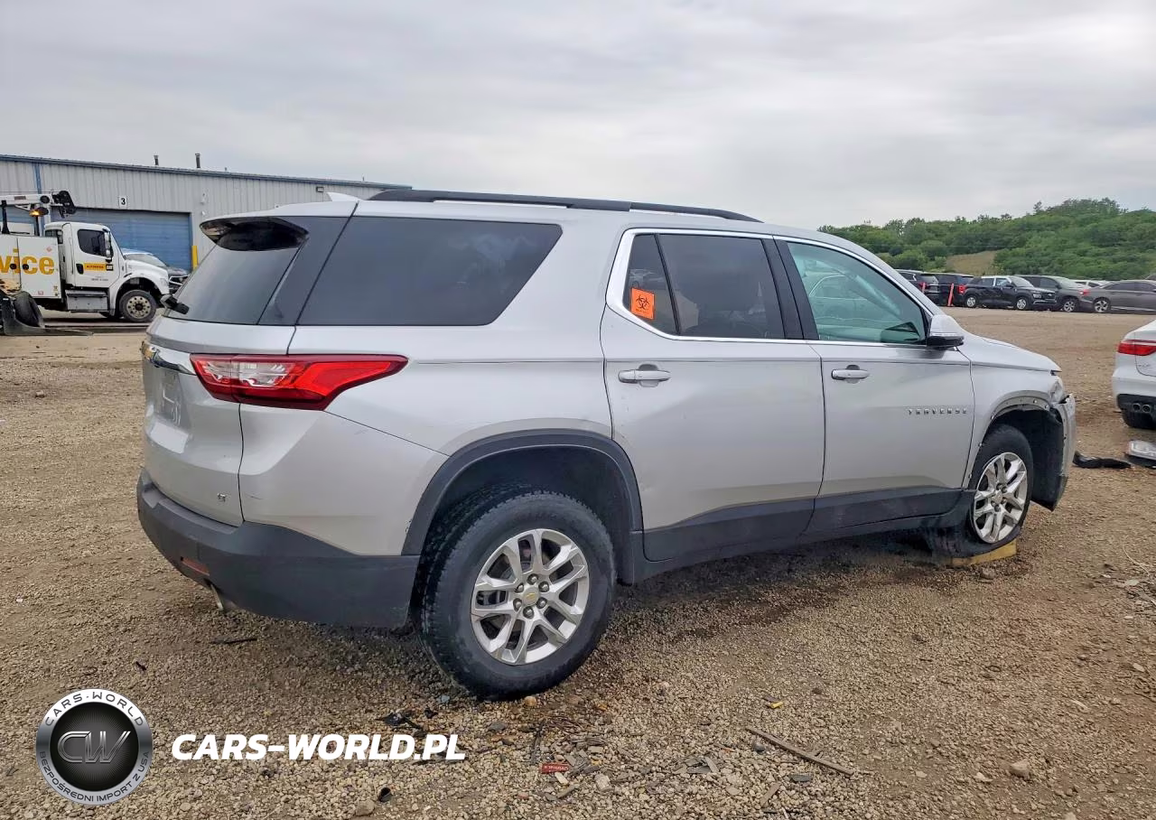 2019 Chevrolet Traverse Lt VIN:1GNERGKW7KJ100705 - 3