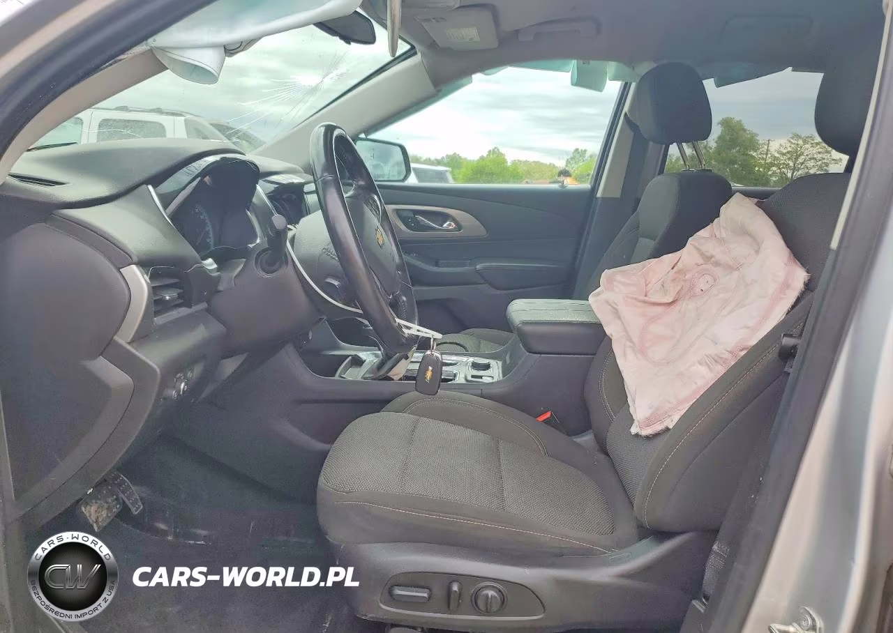 2019 Chevrolet Traverse Lt VIN:1GNERGKW7KJ100705 - 7