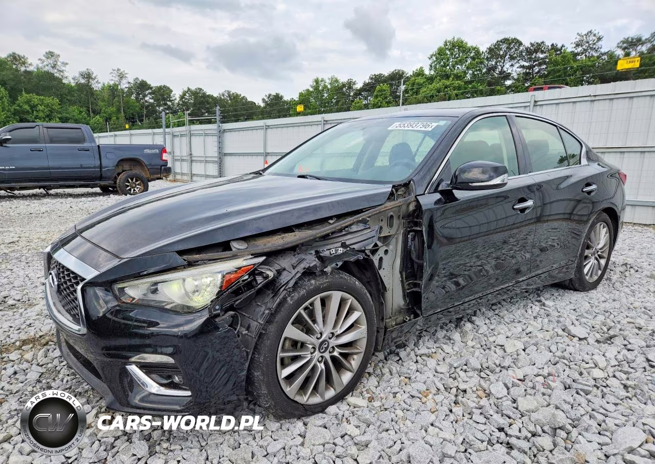 2018 Infiniti Q50 3.0T Luxe