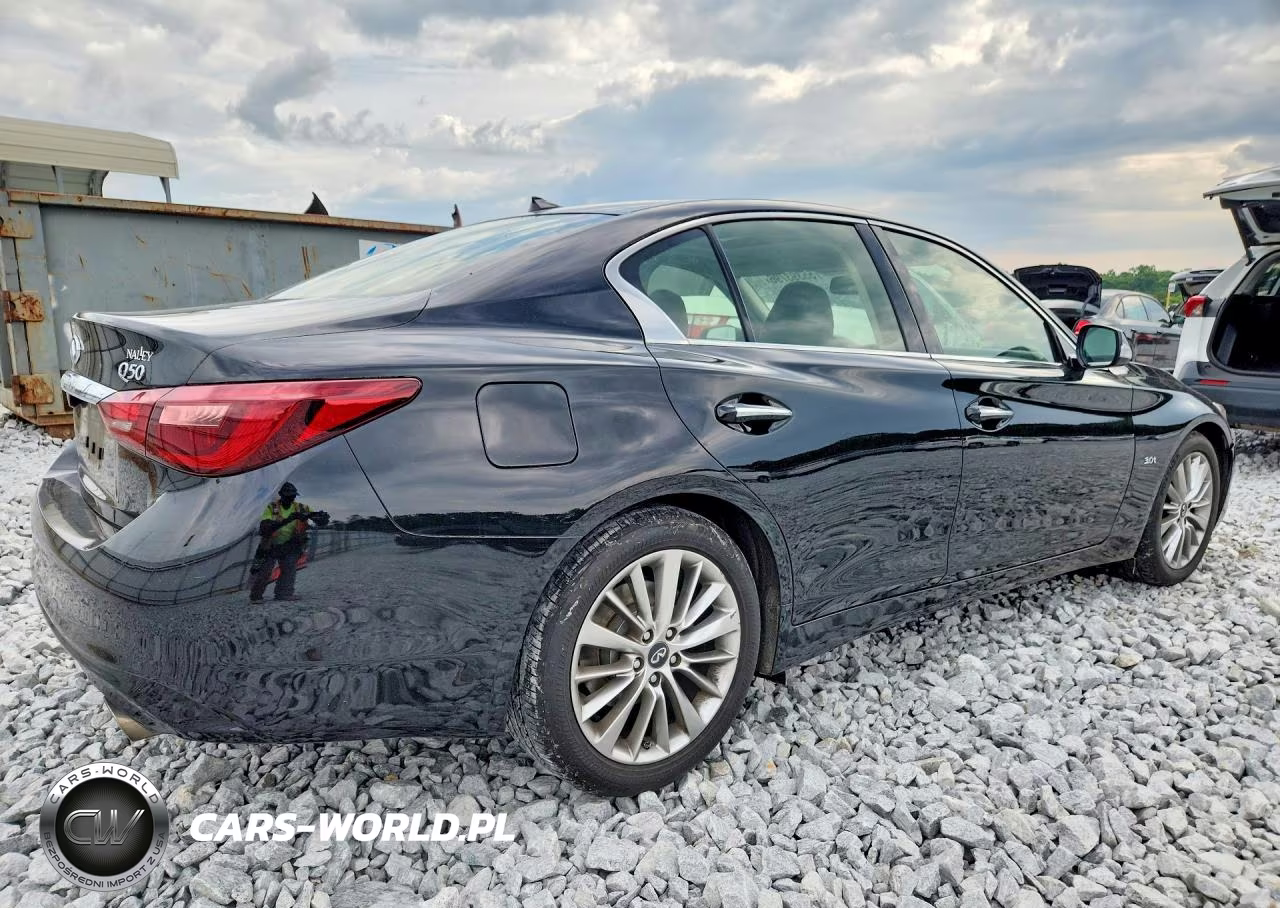 2018 Infiniti Q50 3.0T Luxe VIN:JN1EV7AP4JM354998 - 3
