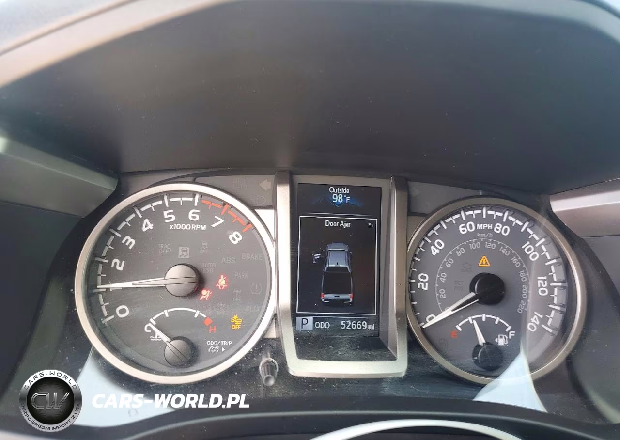 2022 Toyota Tacoma VIN:3TMAZ5CN3NM170808 - 9