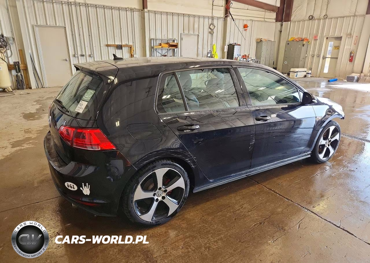 2015 Volkswagen Gti VIN:3VW5T7AU6FM000482 - 3