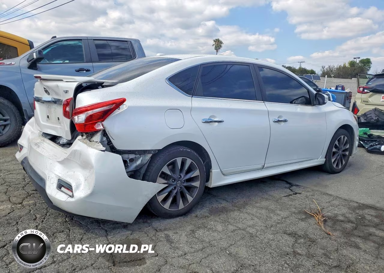 2019 Nissan Sentra Sr VIN:3N1AB7AP5KY331266 - 3