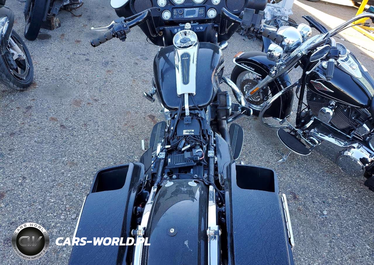 2013 Harley-Davidson Flhx Street Glide VIN:1HD1KBM1XDB679233 - 6