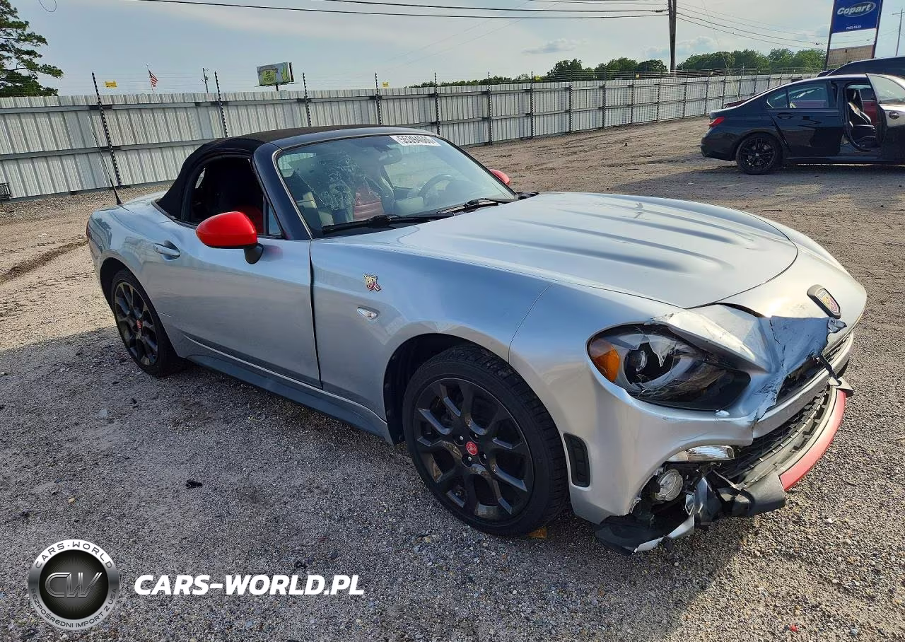 2020 Fiat 124 Spider Classica VIN:JC1NFAEK8L0144059 - 4