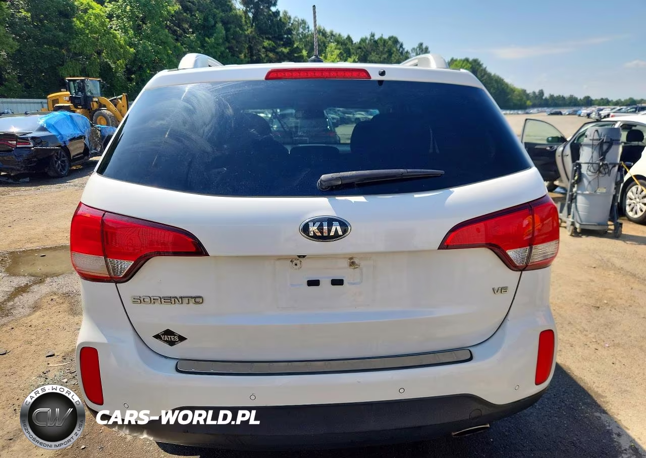 2015 Kia Sorento Lx VIN:5XYKT4A74FG612868 - 6