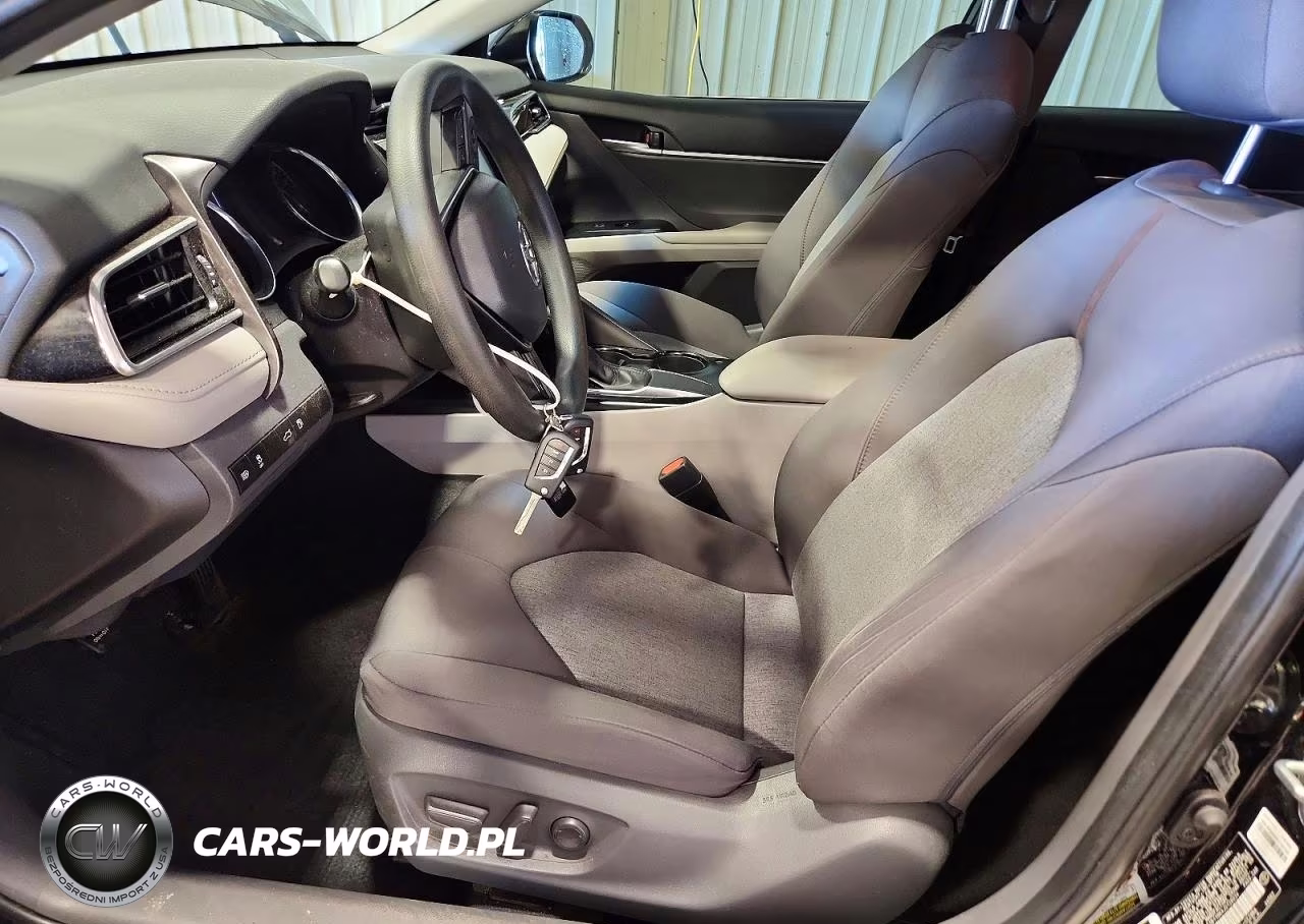 2018 Toyota Camry Le VIN:4T1B11HK4JU138034 - 7