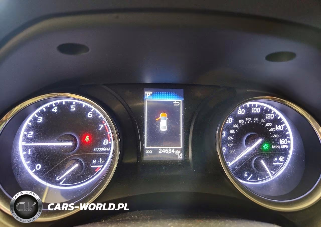 2018 Toyota Camry Le VIN:4T1B11HK4JU138034 - 9
