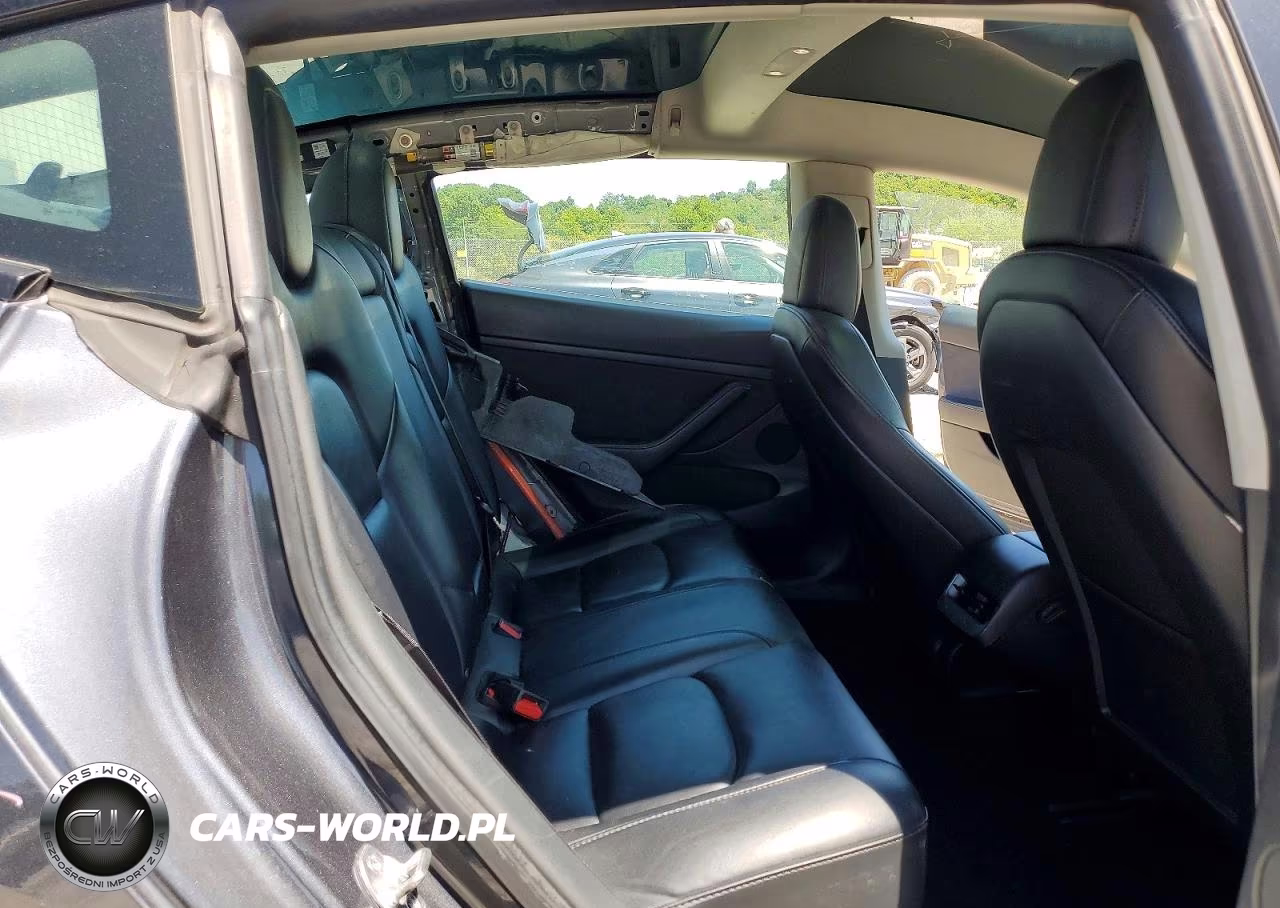 2022 Tesla Model 3 VIN:5YJ3E1EB5NF185136 - 10
