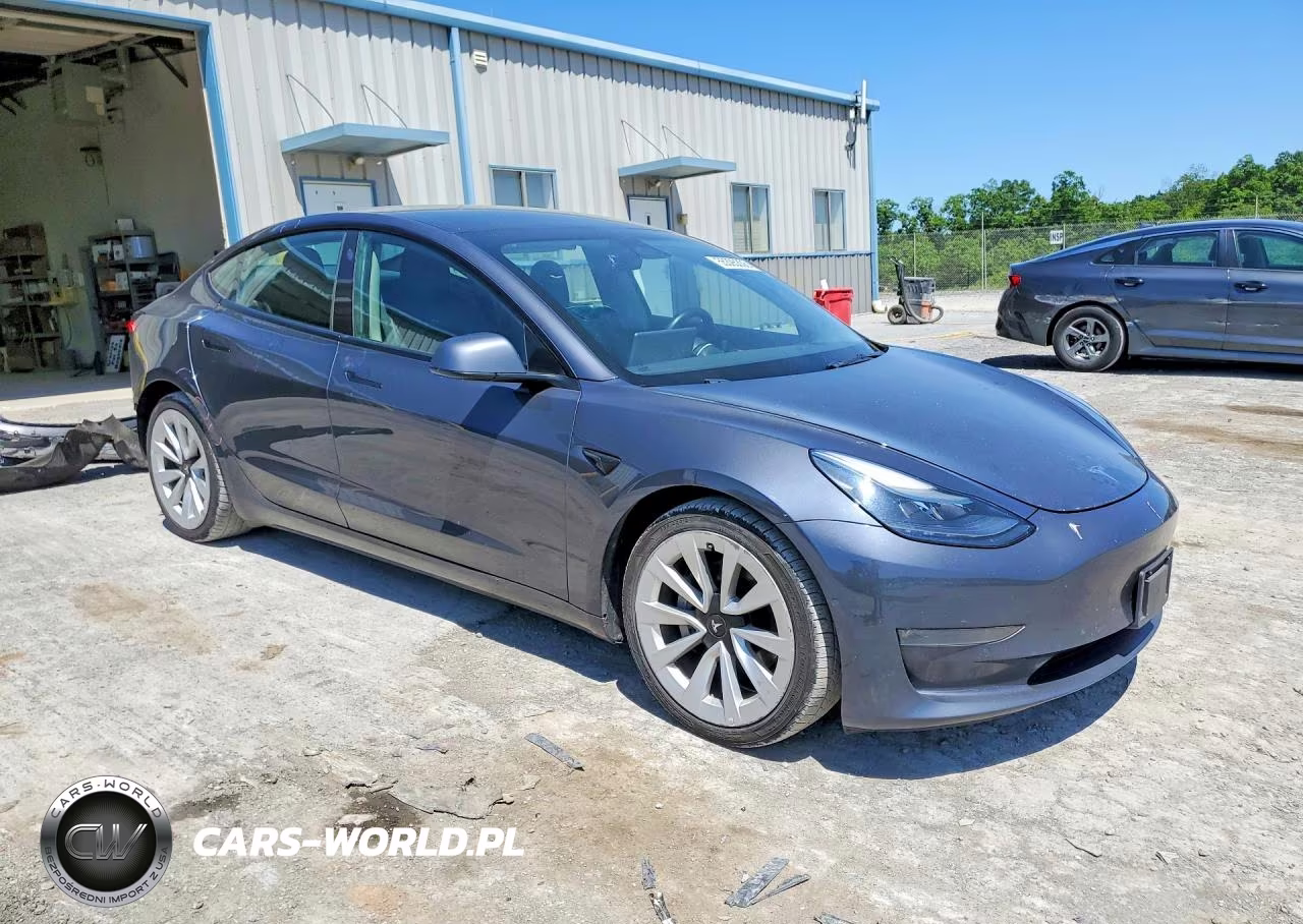 2022 Tesla Model 3 VIN:5YJ3E1EB5NF185136 - 4