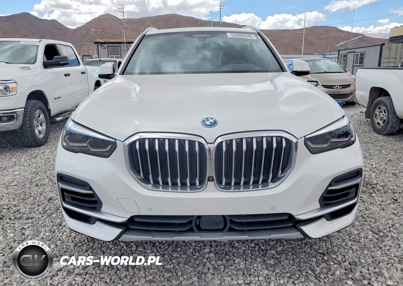 2022 BMW X5 xDrive45E VIN:5UXTA6C06N9L04024 - 5