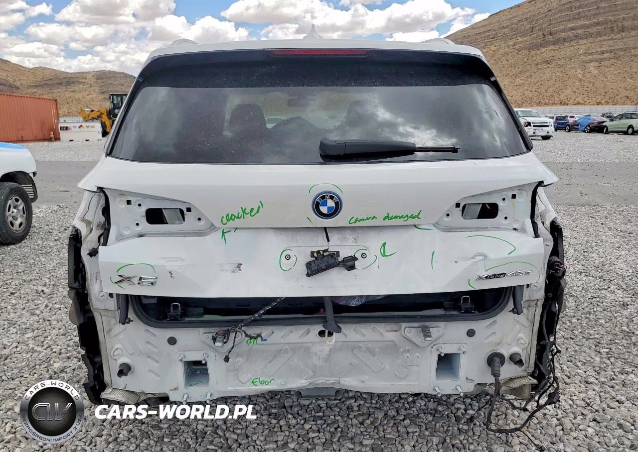 2022 BMW X5 xDrive45E VIN:5UXTA6C06N9L04024 - 6