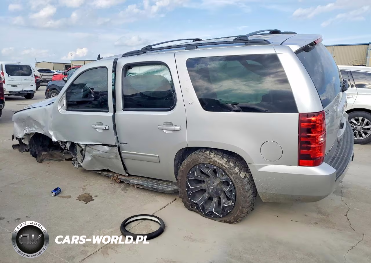 2011 Chevrolet Tahoe K1500 Lt VIN:1GNSKBE05BR302896 - 2