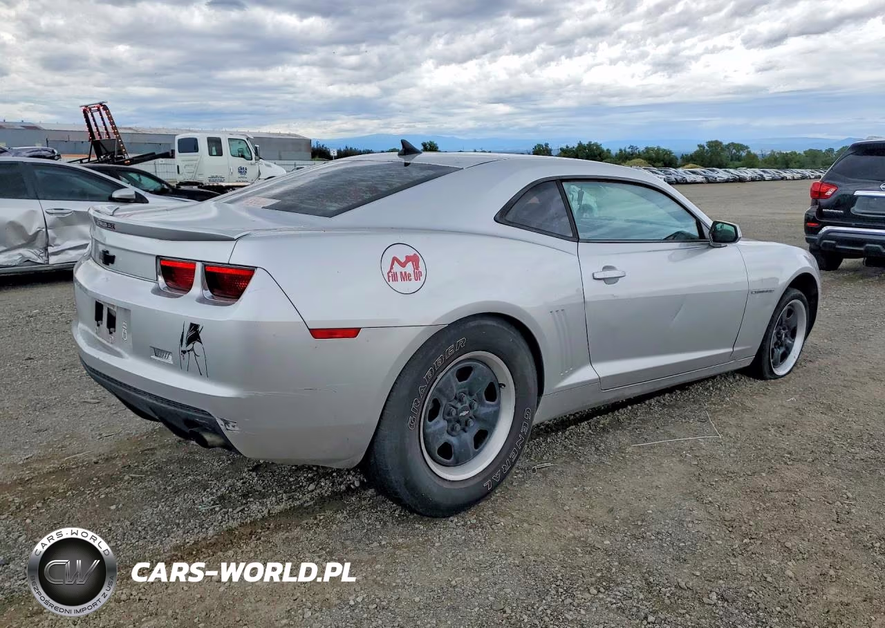 2013 Chevrolet Camaro Ls VIN:2G1FE1E3XD9186963 - 3
